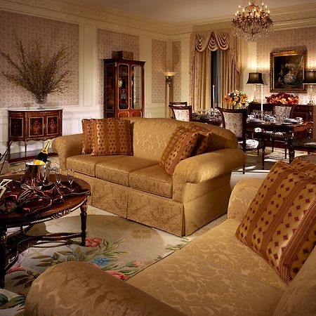 The Towers Of The Waldorf Astoria Hotel New York Room photo