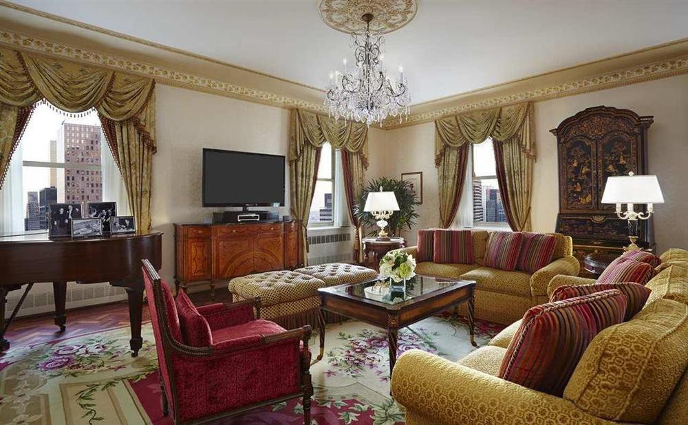 The Towers Of The Waldorf Astoria Hotel New York Room photo