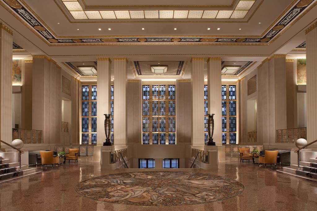 The Towers Of The Waldorf Astoria Hotel New York Exterior photo